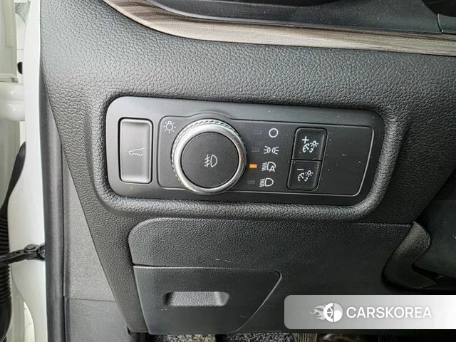 Ford Explorer 6th Generation 2021 Белый из Кореи, фото 5
