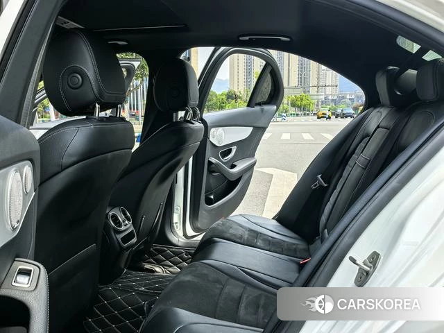 Mercedes-Benz Class C 2021 Белый из Китая, фото 5