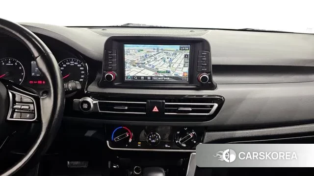 Kia Seltos 2021 Белый из Кореи, фото 5