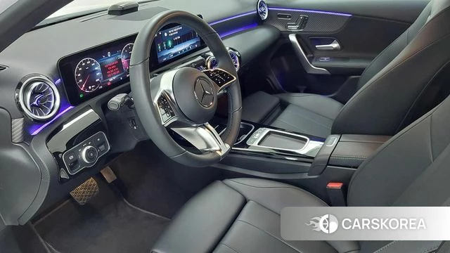 Mercedes-Benz A-Class W177 2025 Белый из Кореи, фото 5