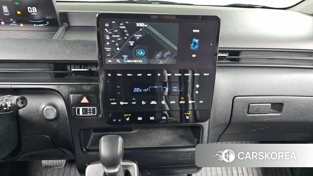 Hyundai Staria 2023 Черный из Кореи, фото 5