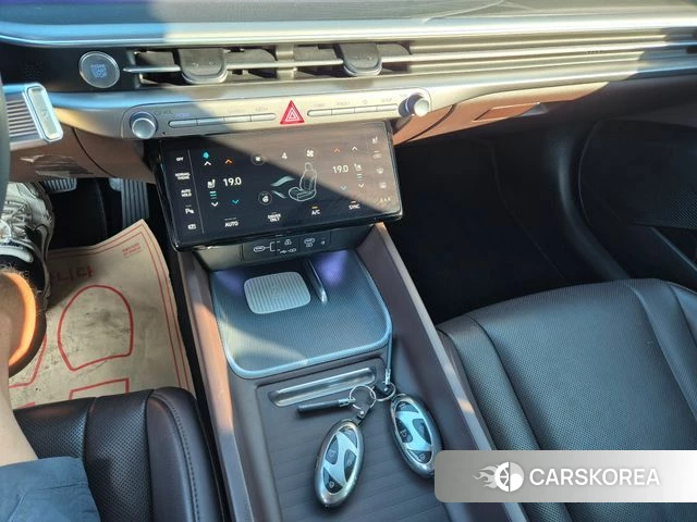 Hyundai Grandeur Hybrid (GN7) 2023 Белый из Кореи, фото 5