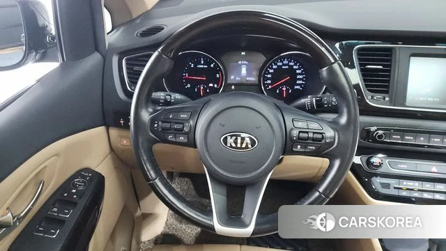 Kia The New Carnival 2018 Черный из Кореи, фото 5