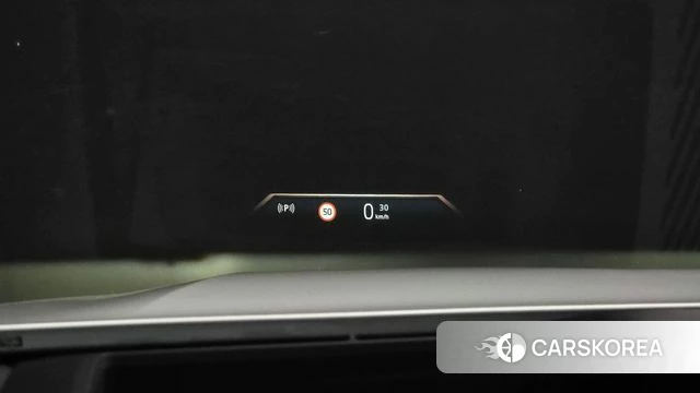 BMW 5 Series (G60) 2025 Белый из Кореи, фото 5