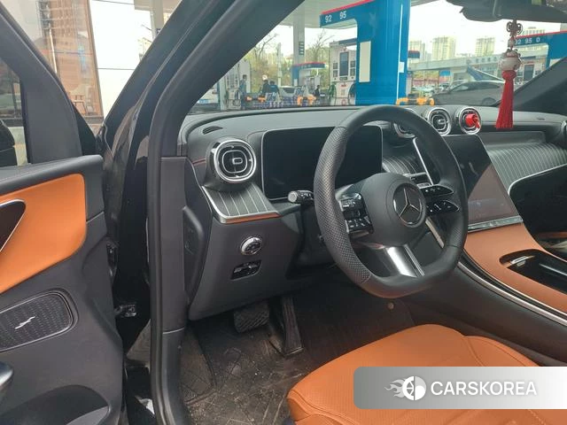 Mercedes-Benz GLC 2024 Черный из Китая, фото 5