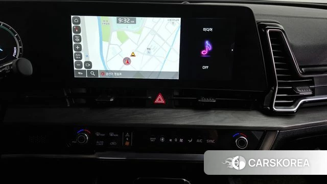 Kia Sportage 5th Generation Hybrid 2021 Белый из Кореи, фото 5