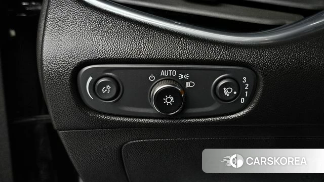 Chevrolet (GM Daewoo) All New Malibu 2018 Черный из Кореи, фото 5