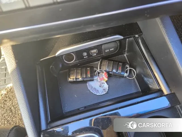 Kia Come New K7 2018 Белый из Кореи, фото 5