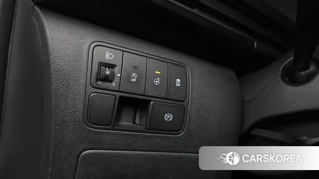 Hyundai Staria 2022 Белый из Кореи, фото 5