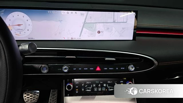 Genesis GV70 2024 Черный из Кореи, фото 5