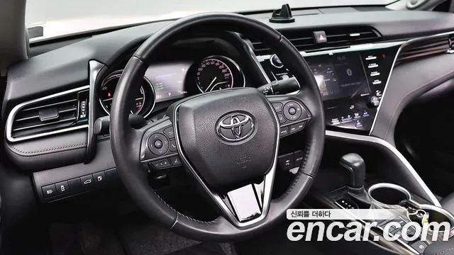 Toyota Camry (XV70) id 2903190 из Кореи 5