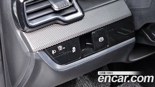 Kia Sportage 5th Generation 2022 Белый из Кореи, фото 5