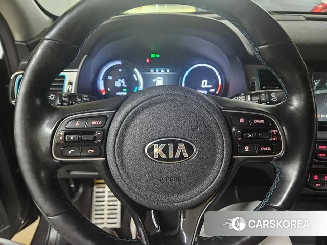 Kia Niro 2018 Синий из Кореи, фото 5