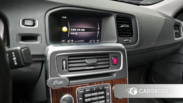 Volvo S60 2018 Серый из Кореи, фото 5