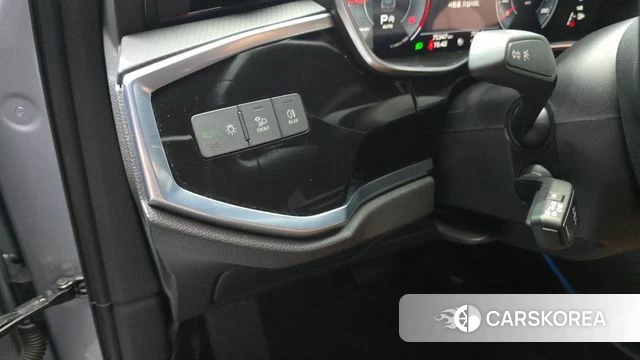 Audi Q3 (F3) 2020 Серебряный из Кореи, фото 5
