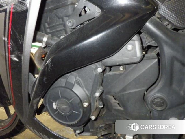 Yamaha YZF-R25 2016 из Японии, фото 4