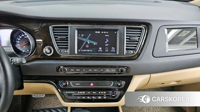Kia The New Carnival 2018 Черный из Кореи, фото 5