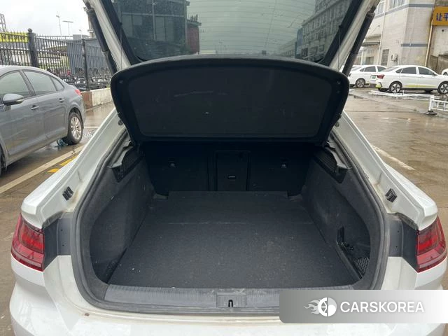 Volkswagen CC 2023 Белый из Китая, фото 5