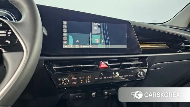 Kia Di All New Niro EV 2023 Белый из Кореи, фото 5