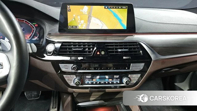 BMW 5 Series (G30) 2020 Серый из Кореи, фото 5