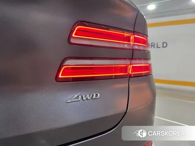 Genesis GV80 2021 Серебристо-серый из Кореи, фото 5