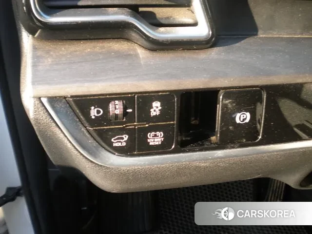 Kia Sportage 5th Generation Hybrid 2021 Белый из Кореи, фото 5