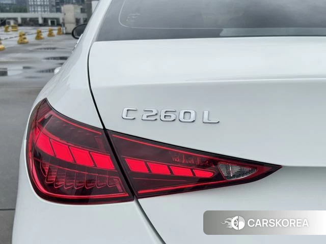 Mercedes-Benz Class C 2022 Белый из Китая, фото 5