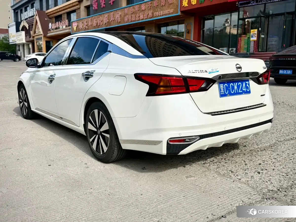 Nissan Teana id 4514322 из Китая 7