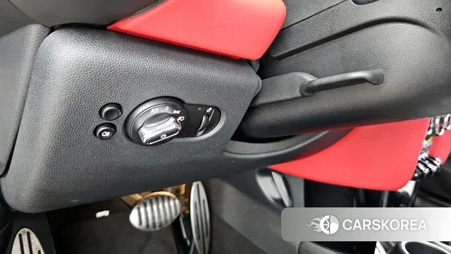 Mini Cooper S id 2886120 из Кореи 5