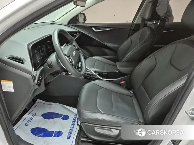 Kia Di Ol Nu Niro 2022 Белый из Кореи, фото 5