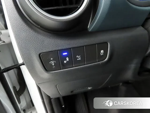 Hyundai Kona 2018 Белый из Кореи, фото 5