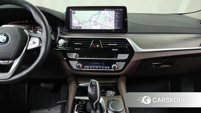 BMW 5 Series (G30) 2020 Черный из Кореи, фото 5