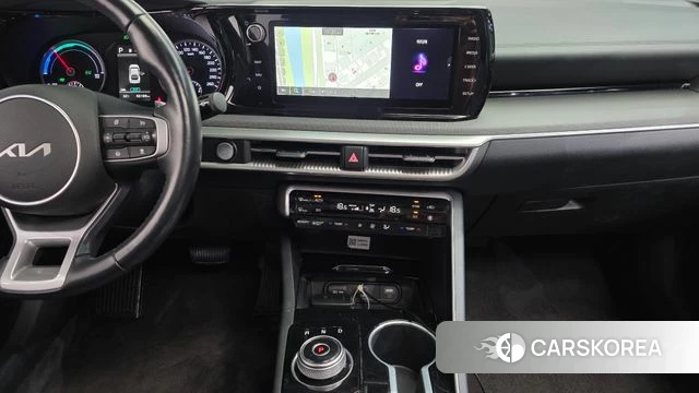 Kia K5 Hybrid 3rd Generation 2023 Белый из Кореи, фото 5