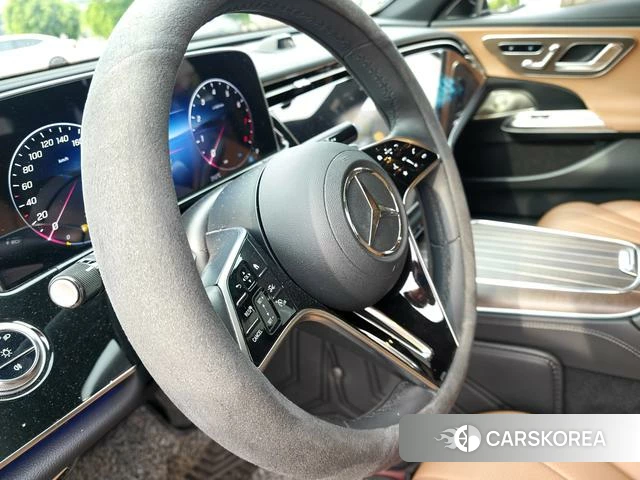 Mercedes-Benz E-class 2024 Черный из Китая, фото 5