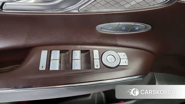 Genesis GV70 2021 Черный из Кореи, фото 5