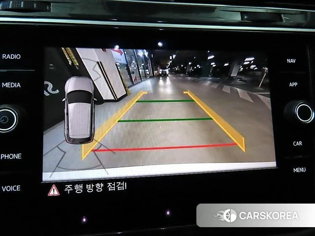 Volkswagen Tiguan second Generation 2020 Белый из Кореи, фото 5