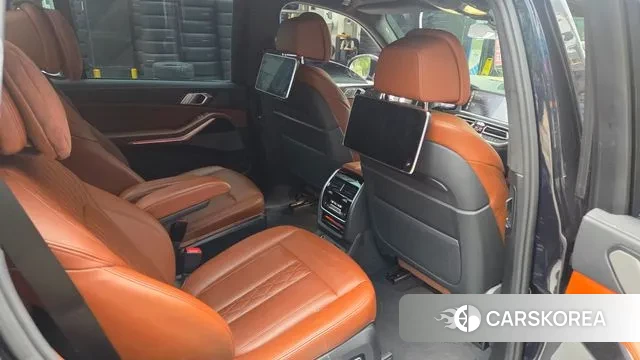 BMW X7 (G07) 2021 Черный из Кореи, фото 5