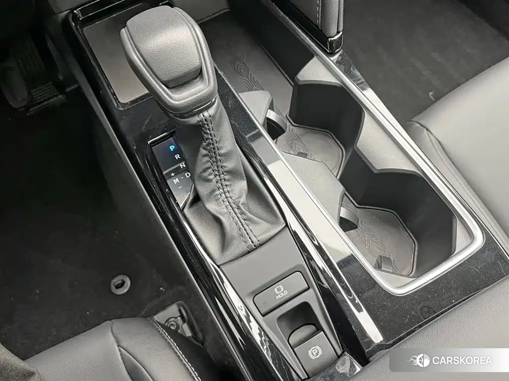 Toyota Camry 2025 Silver/gray из Китая, фото 6