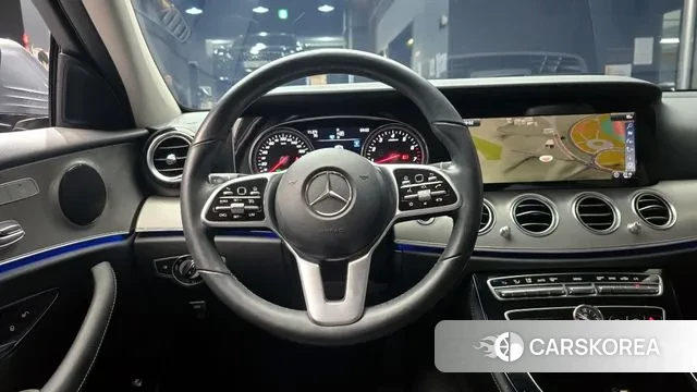 Mercedes-Benz E-Class W213 2019 Серебристо-серый из Кореи, фото 5