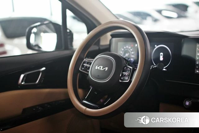 Kia Carnival 4th generation 2023 Черный из Кореи, фото 5