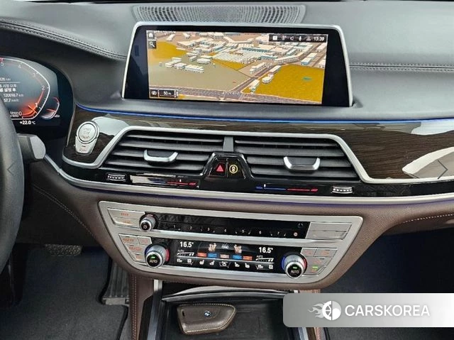 BMW 7 Series (G11) 2019 Белый из Кореи, фото 5