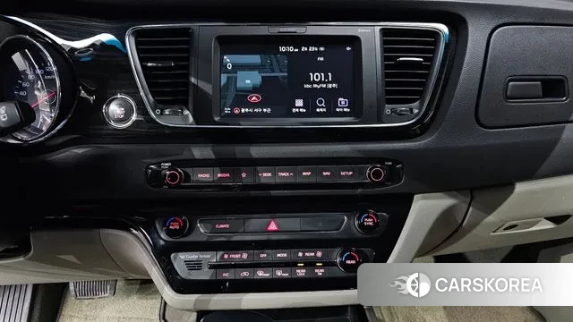 Kia The New Carnival 2018 Белый из Кореи, фото 5