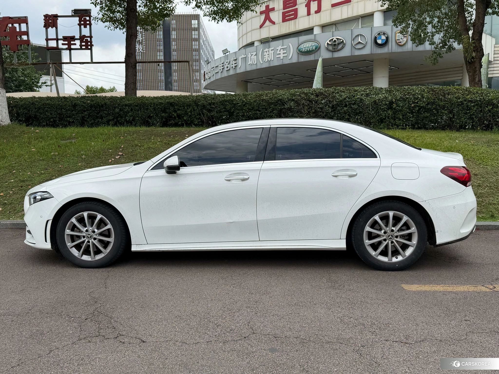Mercedes-Benz Class A 2021 Белый из Китая, фото 5