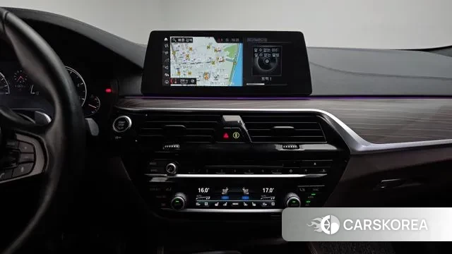 BMW 5 Series (G30) 2018 Серебряный из Кореи, фото 5