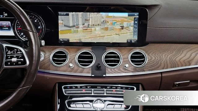 Mercedes-Benz E-Class W213 2019 Черный из Кореи, фото 5