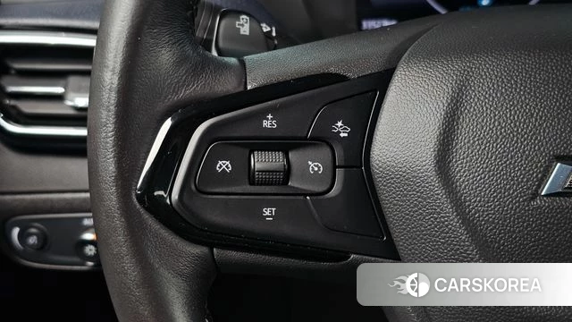 Chevrolet (GM Daewoo) Bolt EUV 2023 Черный из Кореи, фото 5