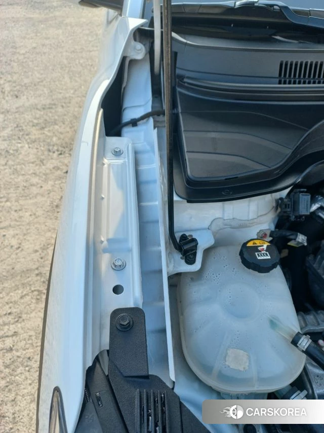 Hyundai Kona 2018 Белый из Кореи, фото 5