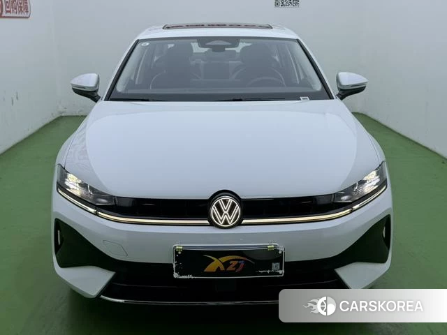 Volkswagen Sagitar 2025 Белый из Китая, фото 5