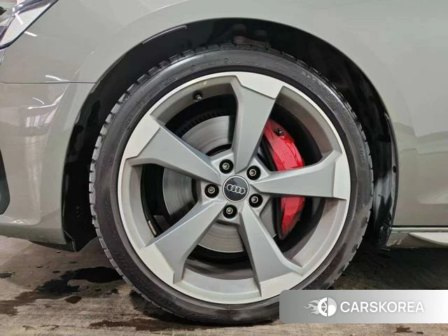 Audi S4 2024 Темно-серый из Китая, фото 5
