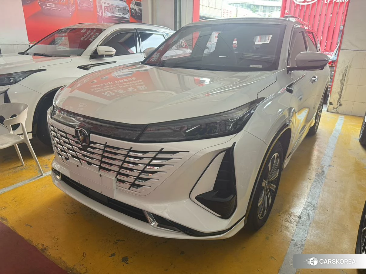 Chang'an CS75 PLUS 2023 Белый из Китая, фото 5